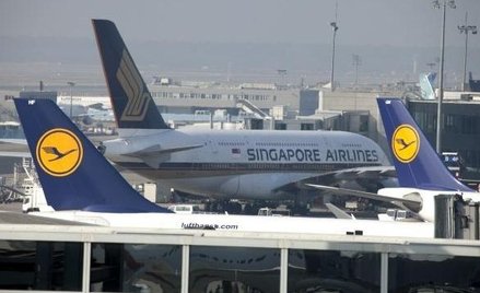 Pierwsza roczna strata Singapore Airlines