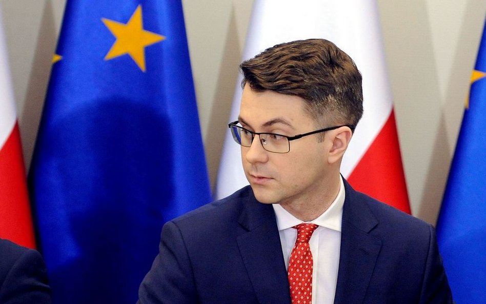 Müller: To prezes Kaczyński decyduje, w którym kierunku idzie cały obóz polityczny