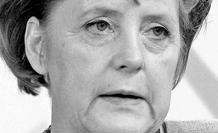 Kanc­lerz An­ge­la Mer­kel chce, by jak naj­wię­cej państw pod­pi­sa­ło pakt fi­skal­ny. Pre­mier Do