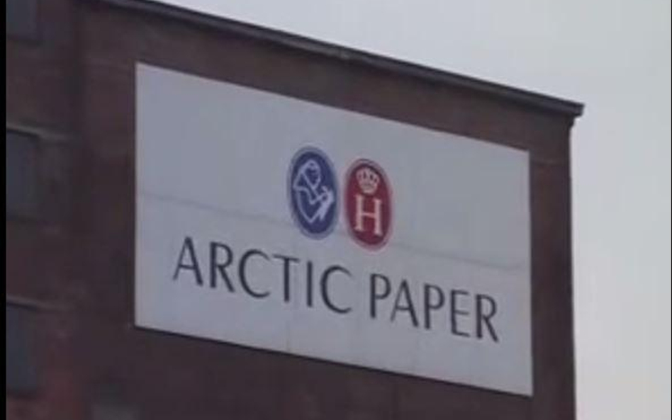 Arctic Paper: Ceny celulozy ciążą notowaniom