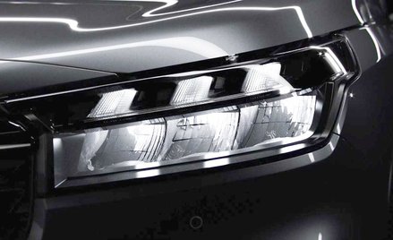 Nowe Suzuki SX4 S-Cross. Całkowita zmiana stylu