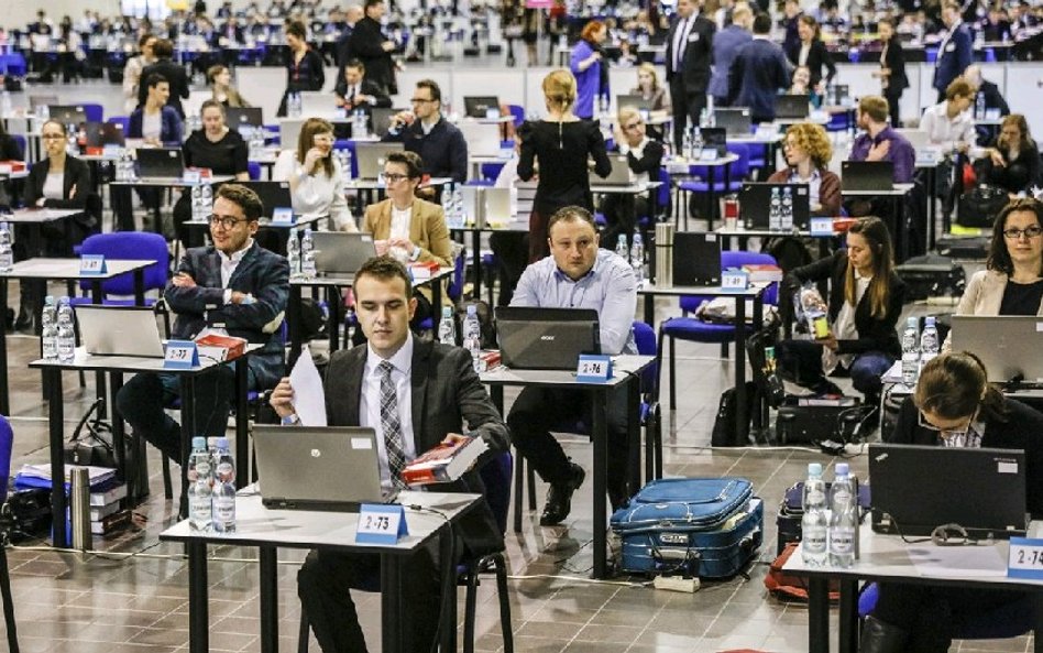 Egzaminy zawodowe 2016: obowiązuje aplikacja blokująca zawartość komputera zdającego