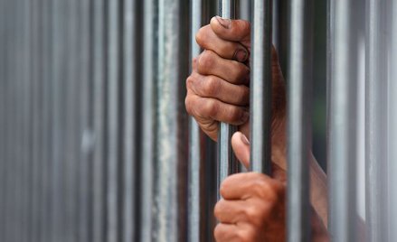 Rosja: Morderca zaczął głodówkę z powodu wyrzutów sumienia