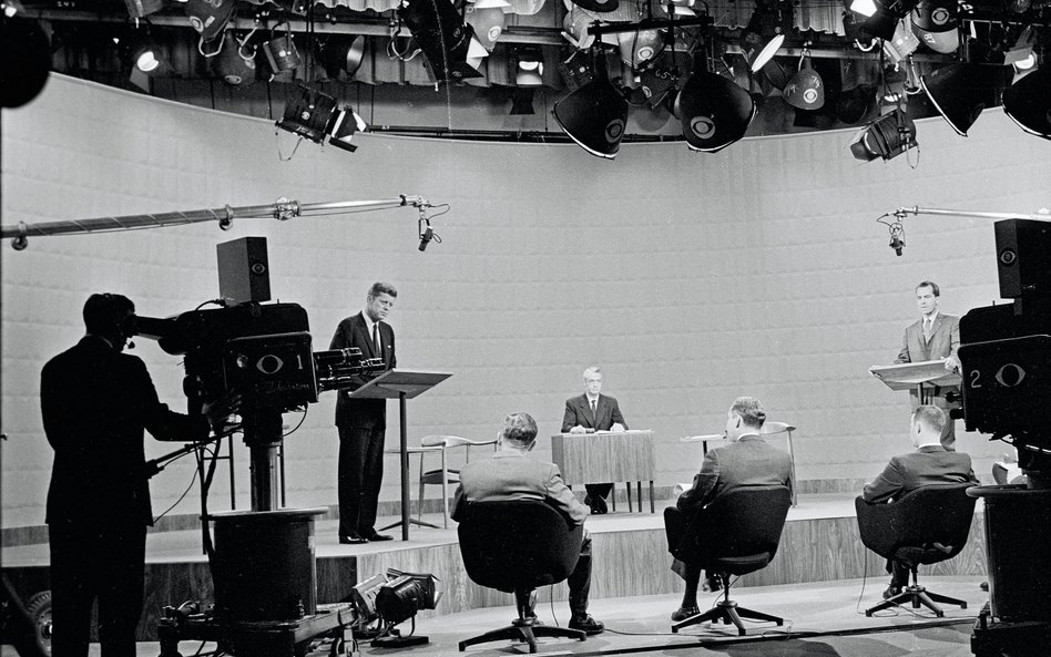 Debata wyborcza pomiędzy Kennedym a Nixonem transmitowana przez telewizję. Chicago, 25 września 1960