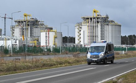 Terminal LNG w Świnoujściu z drogą, która będzie podlegać zakazowi poruszania się