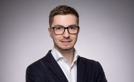 Konrad Ogrodowicz, zarządzający funduszami, Superfund TFI