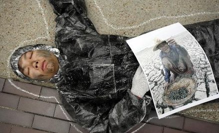 Protest organizacji Greenpeace przeciwko zakładom CLP Holdings