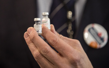 Pfizer spodziewa się zarobić 15 mld dolarów na szczepionce