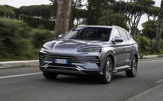 BYD Seal U jest najczęściej kupowanym modelem chińskiej marki na świecie. Na polskim rynku występuje