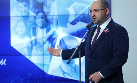 Adam Bielan: Nie chcę, żeby do Polski napływały dziesiątki tysięcy migrantów