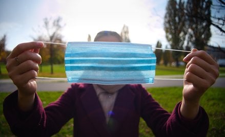 Niezbędnik przedsiębiorcy: Firma po zakończeniu epidemii * SLIM VAT 3 faktem * Wyższe pensje a prefe