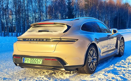 Porsche Taycan Sport Turismo 4S