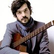 Norweski wokalista i gitarzysta Thomas Dybdahl