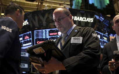 Wall Street kończy tydzień spadkami