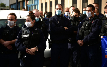 Francja: Policja protestuje - chce ochrony przed atakami