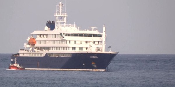 Statek z ogniskiem hantawirusa zmierza na Wyspy Kanaryjskie. Decyzja rządu dzieli Hiszpanię