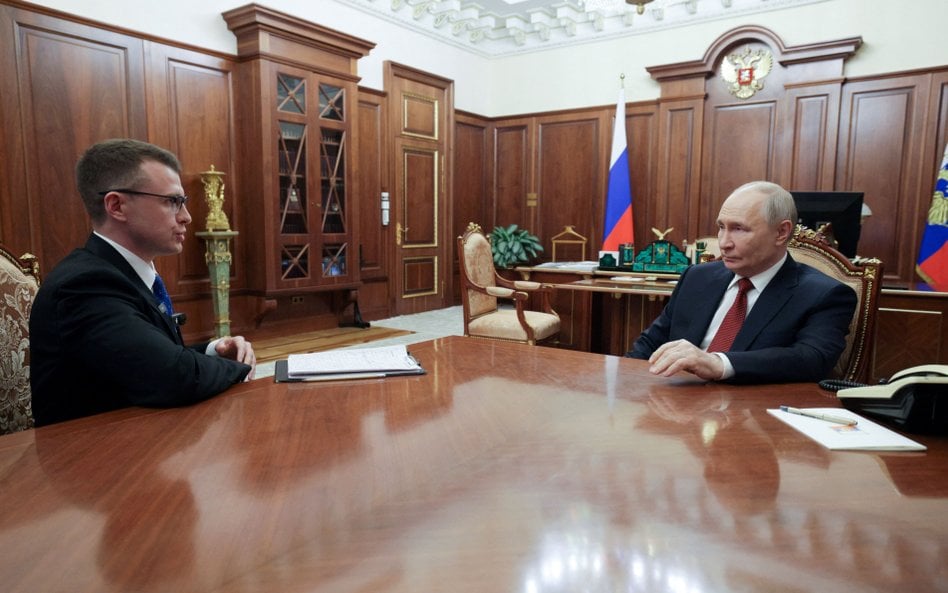 Władimir Putin udziela wywiadu rosyjskiemu propagandyście Pawłowi Zarubinowi