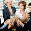 Firmowe spotkania z alkoholem należy organizować poza zakładem pracy
