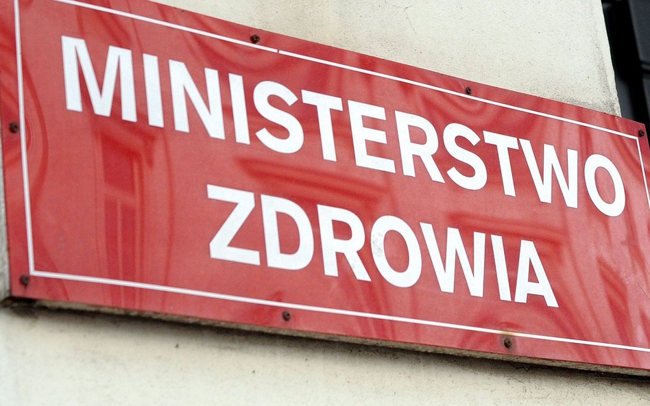 Ministerstwo Zdrowia: Za wcześnie mówić, że zniesiemy maseczki