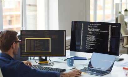 Specjaliści IT coraz częściej czują na plecach oddech AI