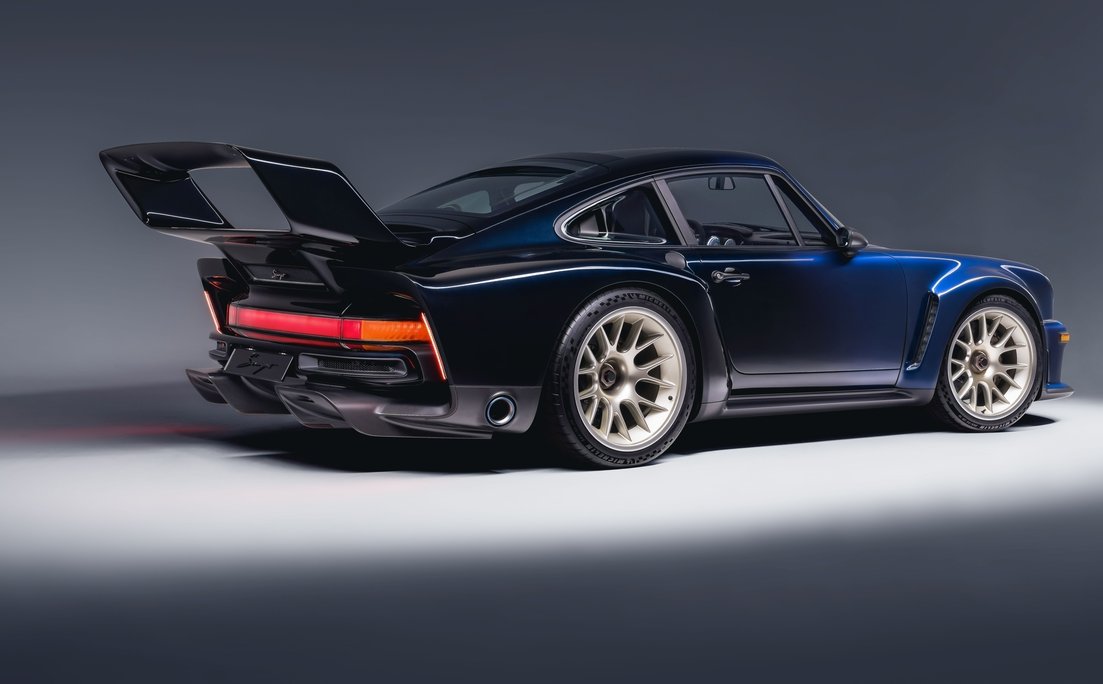 700-konne Porsche 911 DLS Turbo od Singera to arcydzieło za 12 mln zł