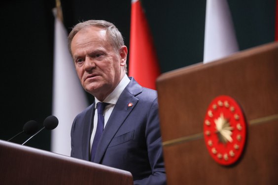 Premier Donald Tusk podczas współnego z prezydentem Turcji oświadczenia dla mediów w Ankarze