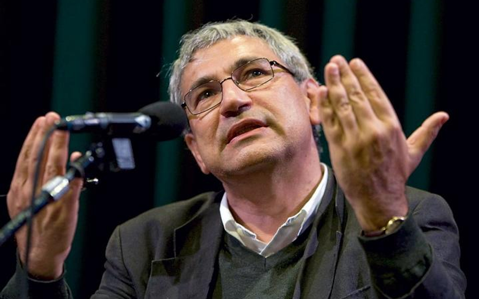 Orhan Pamuk najsłabsze książki napisał o swoim rodzinnym Stambule, oparte na autobiografii. Jest mis