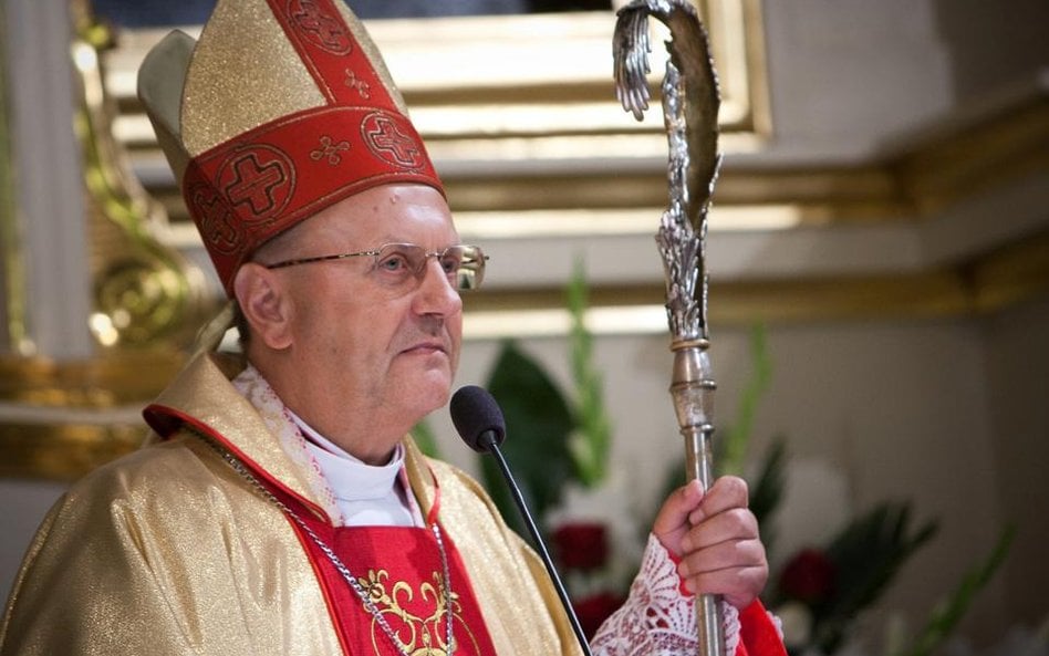 bp Tadeusz Pikus