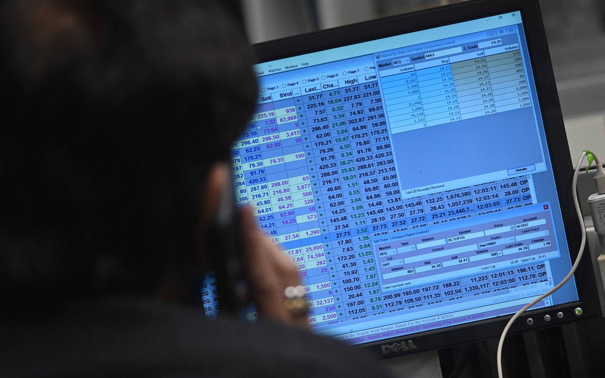 Maklerzy idą za ciosem. XTB blisko 1 mln klientów w Polsce