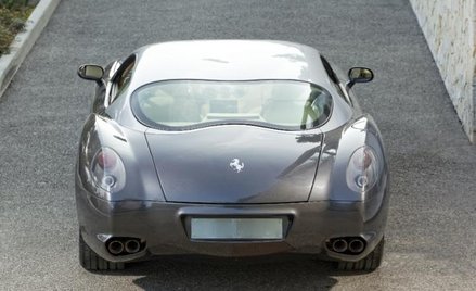 Ferrari 575 GTZ: nowoczesna technologia w klasycznej kreacji