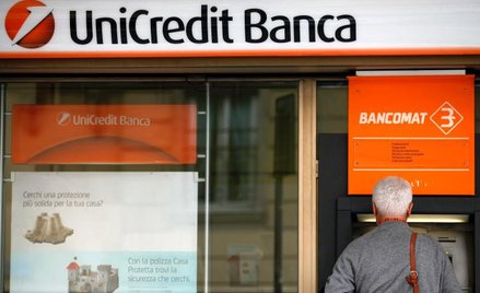 UniCredit planuje emisję, redukcje