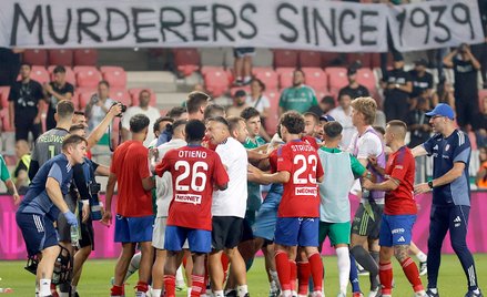 Piłkarze Rakowa Częstochowa i Maccabi Hajfa po meczu 3. rundy eliminacyjnej Ligi Konferencji z Macca