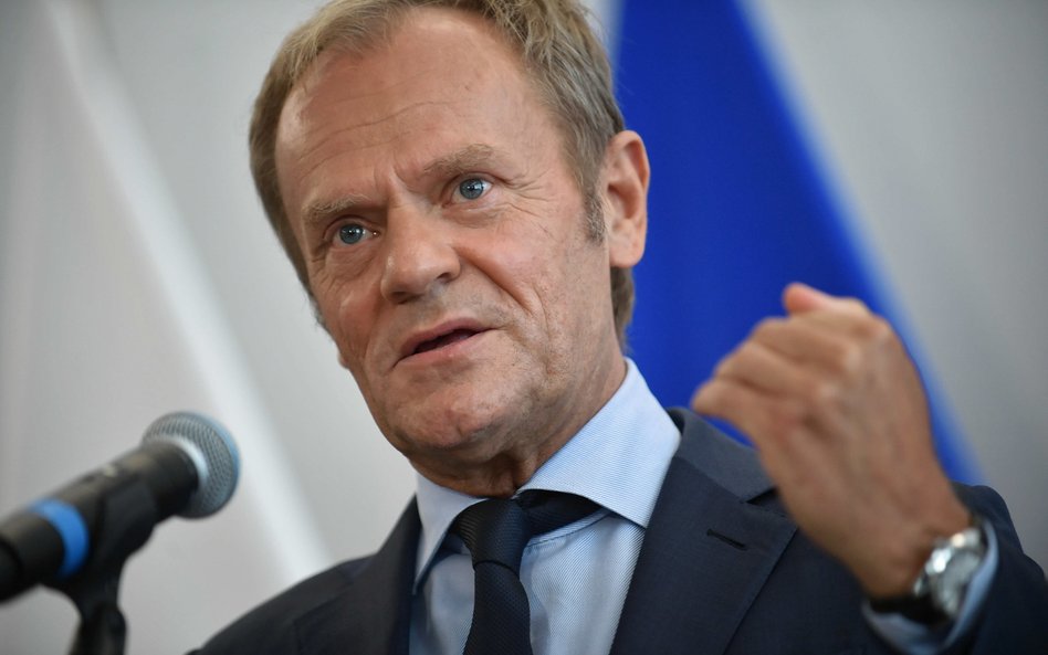 Tusk: Demokracje umierają w ciszy. Zacznijmy krzyczeć