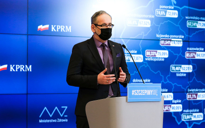 Minister zdrowia Adam Niedzielski zdecydował o utrzymaniu głównych obostrzeń