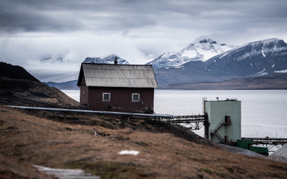 Barentsburg, górnicze miasto na Spitsbergenie, od blisko stu lat znajduje się pod rosyjską kontrolą.