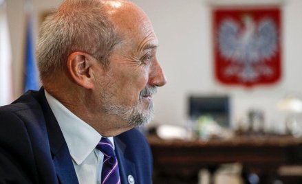 Szef resortu obrony Antoni Macierewicz