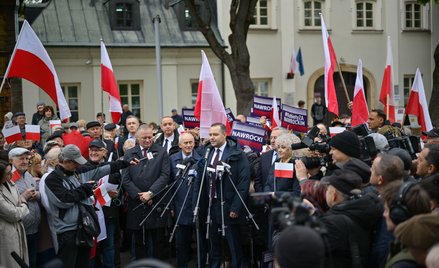 Kandydat Komitetu Obywatelskiego w zbliżających się wyborach na fotel prezydenta RP, popierany przez