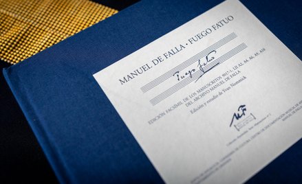 Faksmile rękopisu opery „Fuego fatuo”, Manuela de Falli