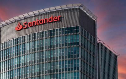 Santander mocno powyżej prognoz