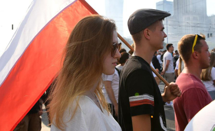 Krzyżak: Trzeba zacząć bitwę o pamięć o Powstaniu Warszawskim
