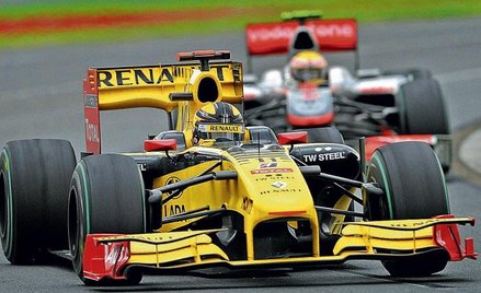 Robert Kubica nie dał się wyprzedzić Lewisowi Hamiltonowi