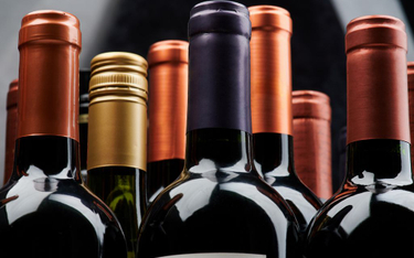 Kancelaria Dentons doradza przy sprzedaży polskich spółek grupy Marie Brizard Wine & Spirits