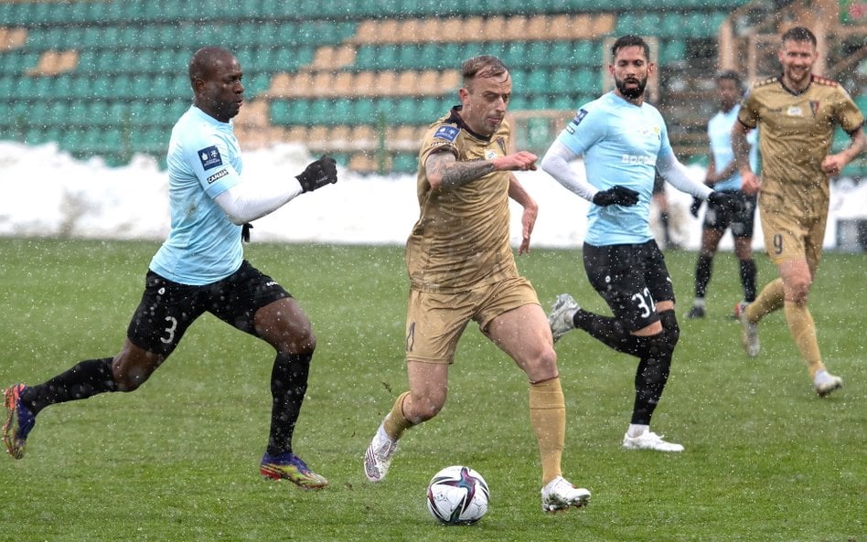 Ekstraklasa. Pogoń nadal liderem, popis Grosickiego