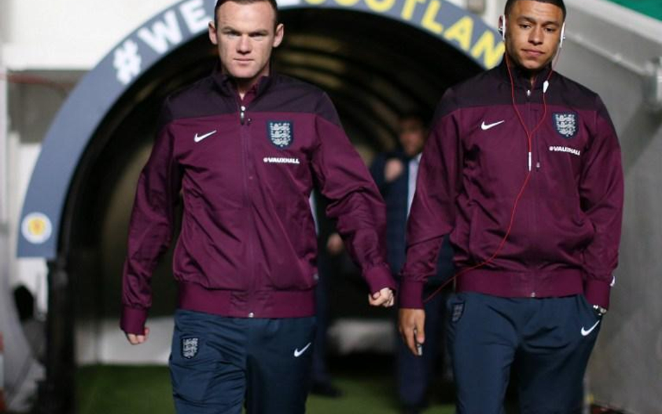 Wayne Rooney i Alex Oxlade-Chamberlain