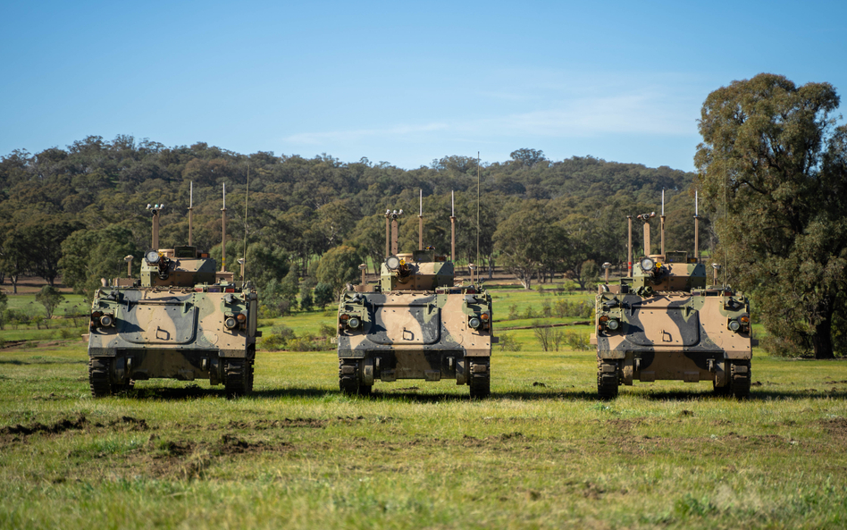 Władze Australii podpisały kilka kontraktów związanych z rozwojem autonomicznych pojazdów lądowych. 