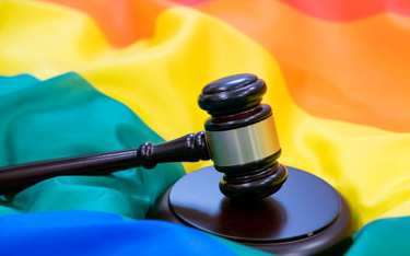 Sędziowie oburzeni reakcją na wyrok WSA ws. uchwały anty-LGBT