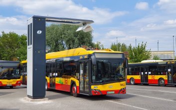 Warszawa zyska 79 nowych autobusów elektrycznych. Wkrótce pojawią się na ulicach stolicy
