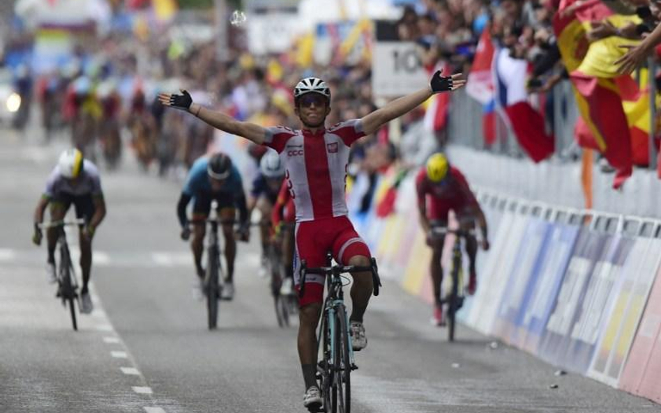 Michał Kwiatkowski został w hiszpańskiej Ponferradzie mistrzem świata elity w kolarskim wyścigu ze s