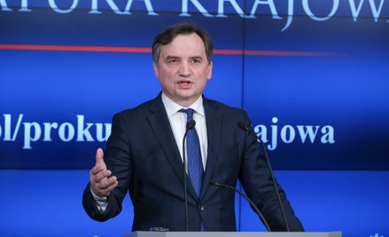 Minister sprawiedliwości Zbigniew Ziobro jednym „przypadkowym” zdarzeniem skoncentrował na sobie uwa
