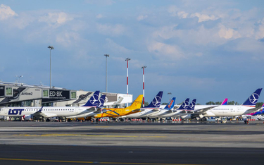 Od stycznia do września Lotnisko Chopina w Warszawie i 13 lotnisk regionalnych obsłużyły prawie 13 m
